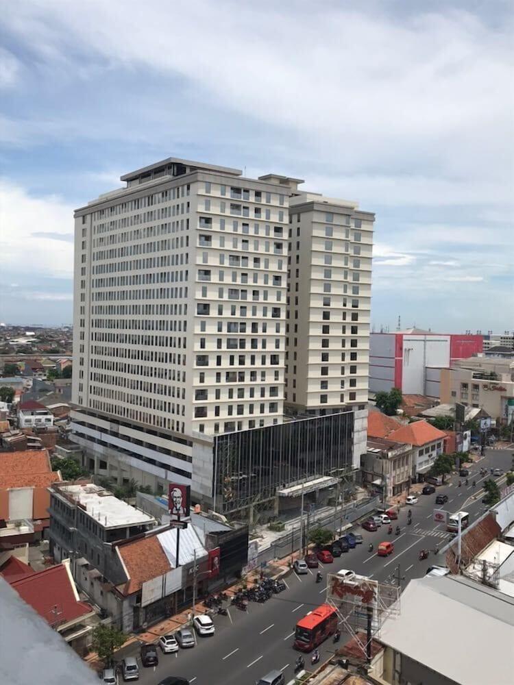 Louis Kienne Hotel Pemuda Semarang Kültér fotó
